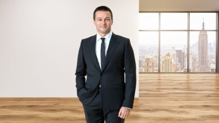 Zorlu Holding yeni CEO'su Bekir Cem Köksal