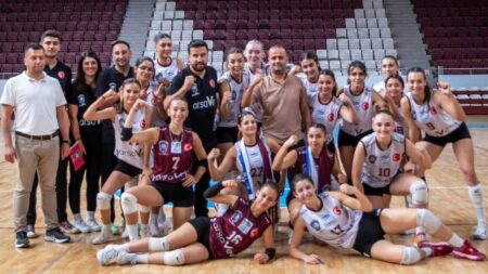 Beko, Hatay Kadın Voleybol Takımı’na Umut Sponsoru Oldu Beko Hatay Kadin Voleybol Takimina Umut Sponsoru Oldu
