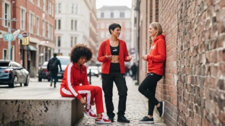 PUMA Türkiye Sevgililer Günü İçin Kırmızı Temalı Seçkisini Sundu PUMA Turkiye Sevgililer Gunu Icin Kirmizi Temali Seckisini Sundu